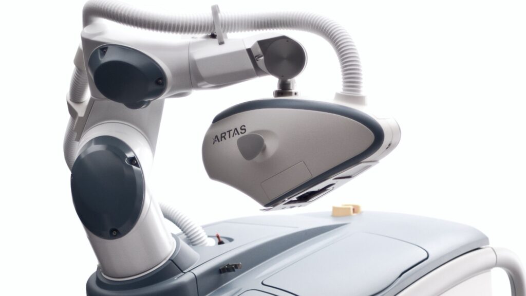 artas robotic hair restoration device